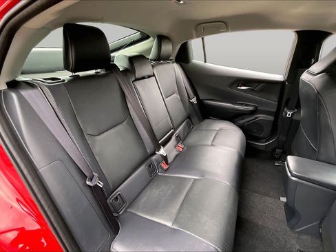 Used 2024 Toyota Prius XLE AWD/4WD image 18