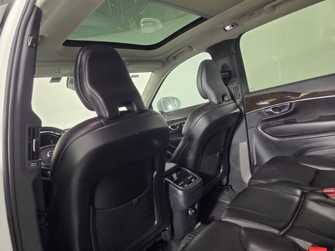 Used 2019 Volvo XC90 T6 Momentum w/ Protection Package Premier AWD/4WD image 25