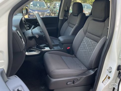 New 2026 Nissan Frontier SV w/ SV Convenience Package RWD image 13