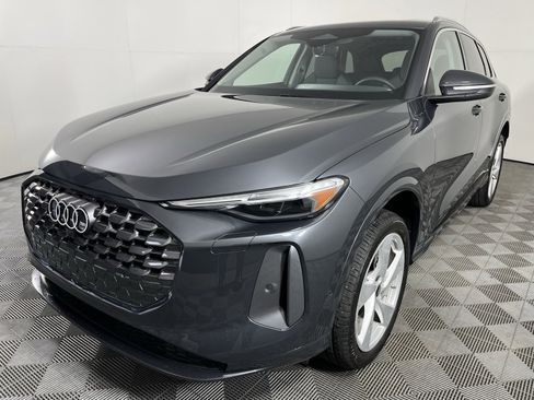 Used 2025 Audi Q5 Premium Plus w/ Premium Plus image 4