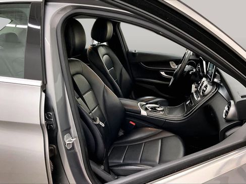 Used 2016 Mercedes-Benz C 300 Sedan image 9