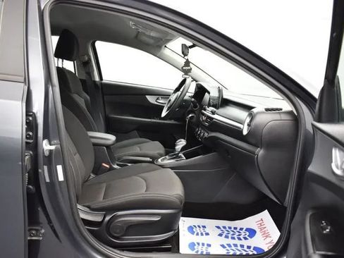 Used 2023 Kia Forte LXS FWD image 16