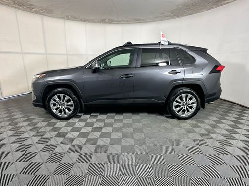 Used 2025 Toyota RAV4 XLE Premium FWD image 6