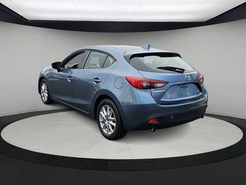 Used 2015 MAZDA MAZDA3 i Touring w/ Technology Package image 6