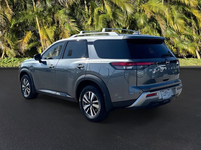 Used 2023 Nissan Pathfinder SL AWD/4WD image 7