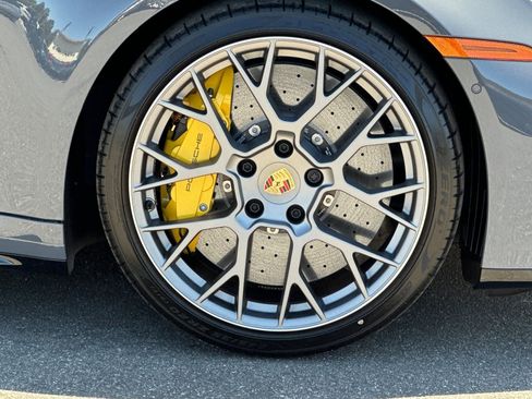 Used 2025 Porsche 911 Carrera S image 43