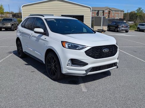 Used 2022 Ford Edge ST-Line image 3