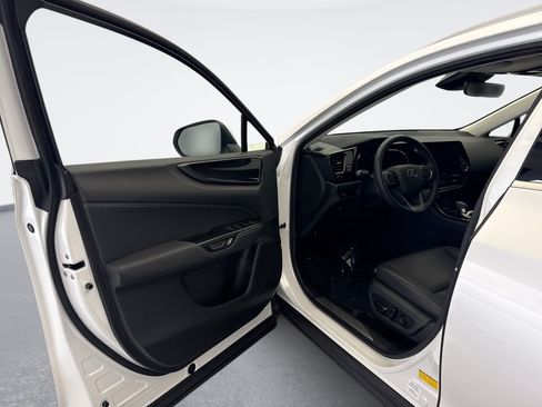 Used 2024 Lexus NX 350 AWD w/ Cold Area Package image 9