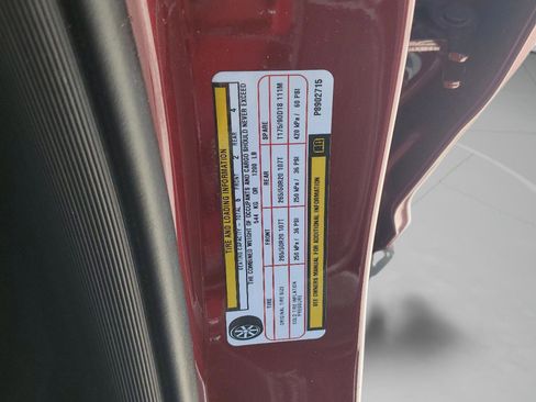 Certified 2023 Jeep Grand Cherokee L Laredo image 31