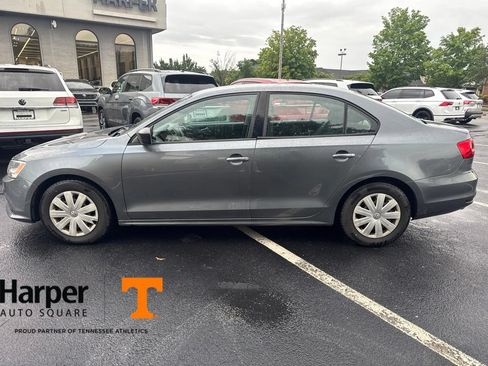 Used 2015 Volkswagen Jetta S FWD image 2