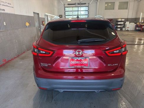 Certified 2022 Nissan Rogue Sport SL w/ Premium Package AWD/4WD image 4