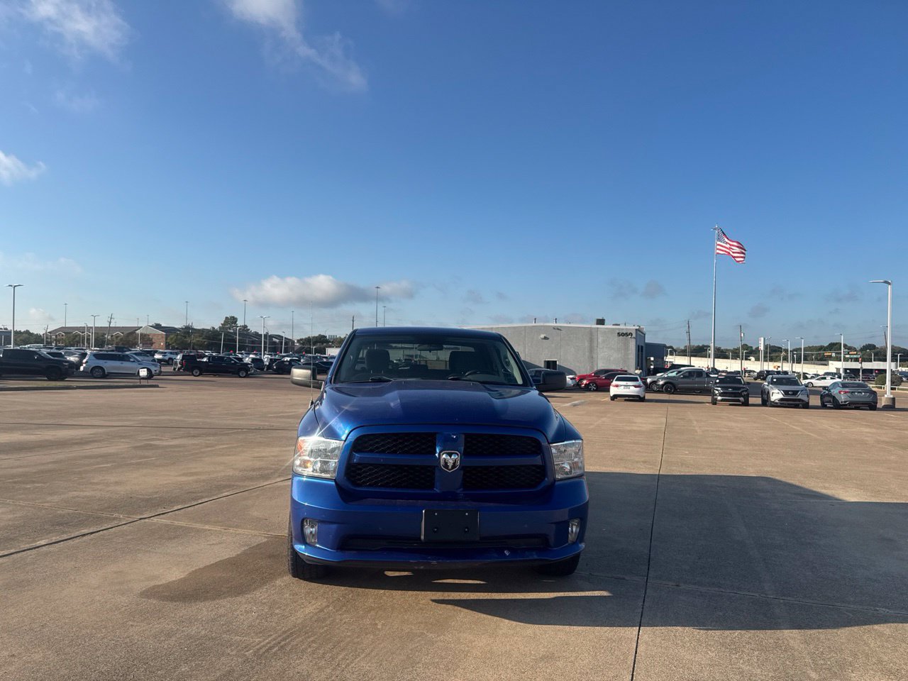 Used 2019 RAM 1500 Express w/ Express Value Package AWD/4WD image 9