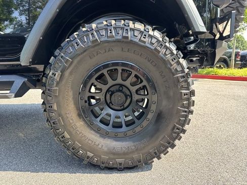 Used 2024 Jeep Wrangler Unlimited Sport AWD/4WD image 22