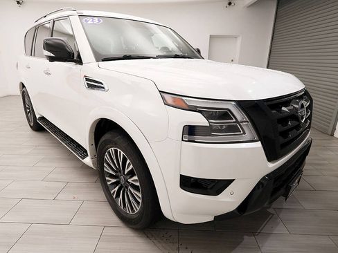 Used 2023 Nissan Armada SL w/ Midnight Edition Package AWD/4WD image 7