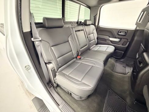 Certified 2018 Chevrolet Silverado 1500 LTZ Z71 w/ Redline Edition image 29