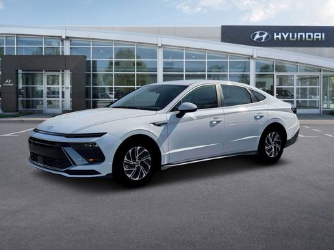 New 2026 Hyundai Sonata Blue image 2