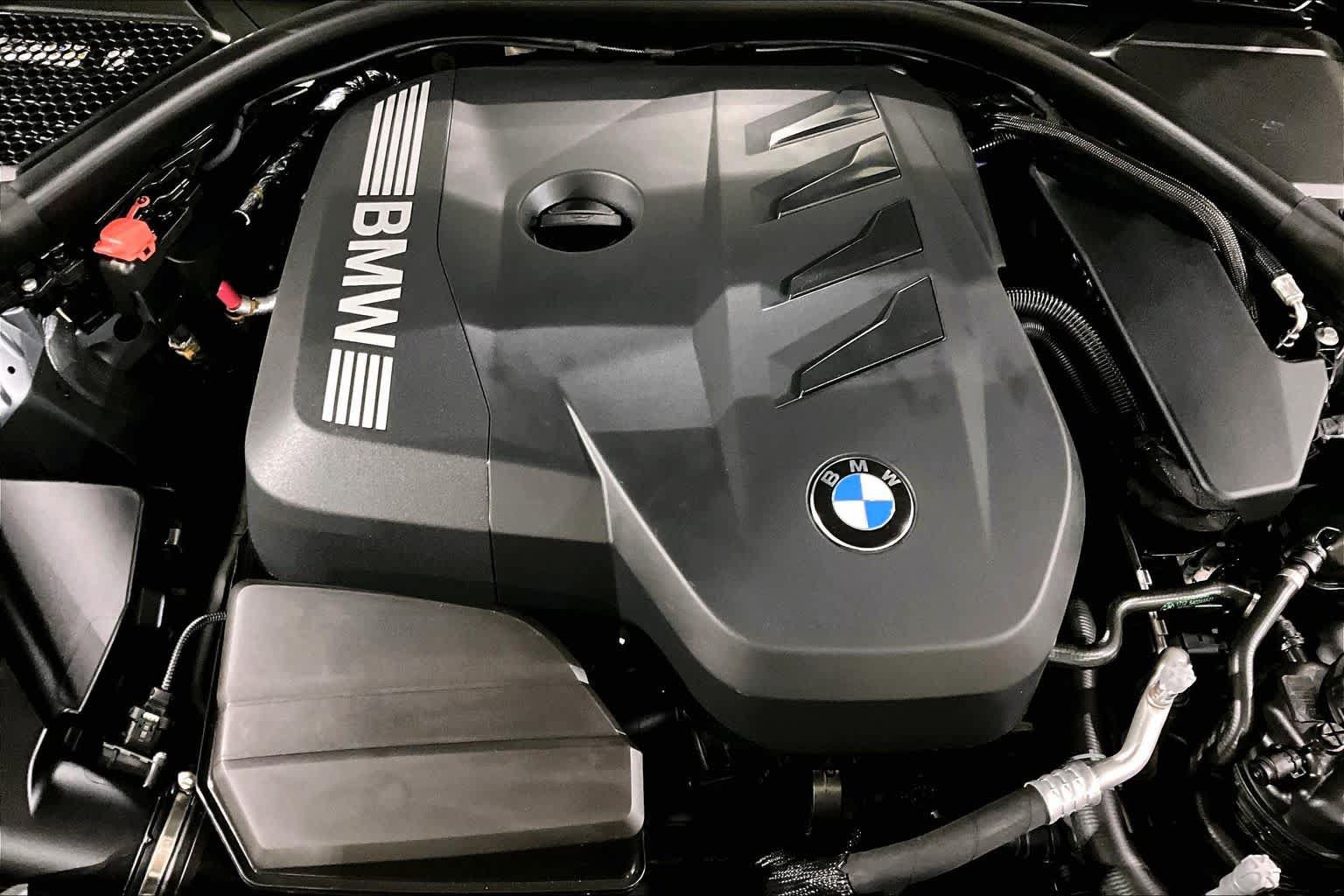 Used 2026 BMW 330i xDrive Sedan w/ Premium Package AWD/4WD image 30
