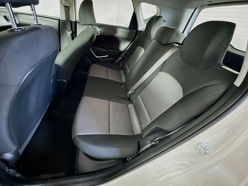 Used 2025 Kia Soul LX w/ LX Technology Package image 27