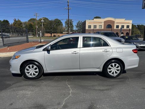 Used 2013 Toyota Corolla L image 8