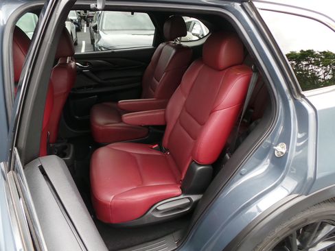 Certified 2022 MAZDA CX-9 Carbon Edition AWD/4WD image 9