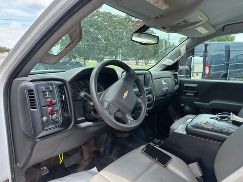 Used 2016 Chevrolet Silverado 3500 W/T RWD image 13