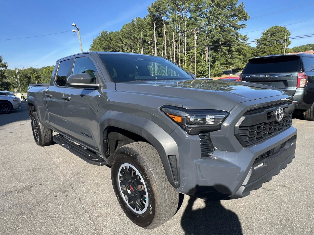 Used 2024 Toyota Tacoma TRD Off-Road AWD/4WD image 7