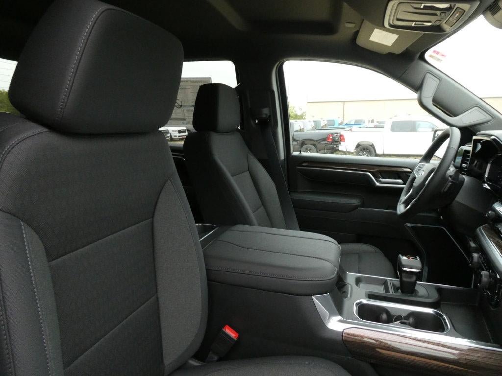 New 2026 Chevrolet Silverado 1500 RST AWD/4WD image 13