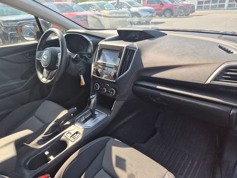 Used 2020 Subaru Crosstrek 2.0i Premium w/ Popular Package #2 AWD/4WD image 29