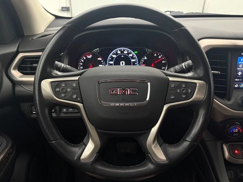 Used 2022 GMC Acadia Denali w/ Denali Ultimate Package FWD image 20