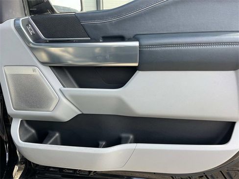 Used 2023 Ford F150 Limited image 24