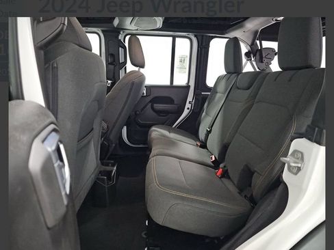 Used 2024 Jeep Wrangler Sport image 10