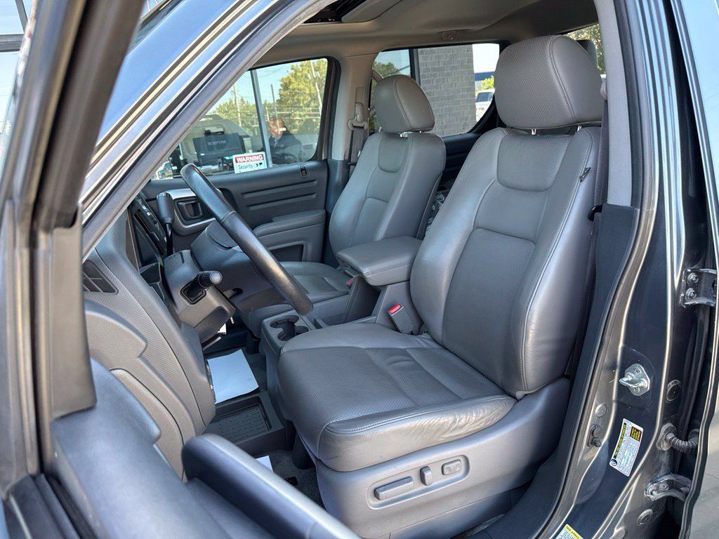 Used 2013 Honda Ridgeline RTL image 2