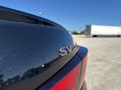 Used 2024 Nissan Altima 2.5 SV image 8