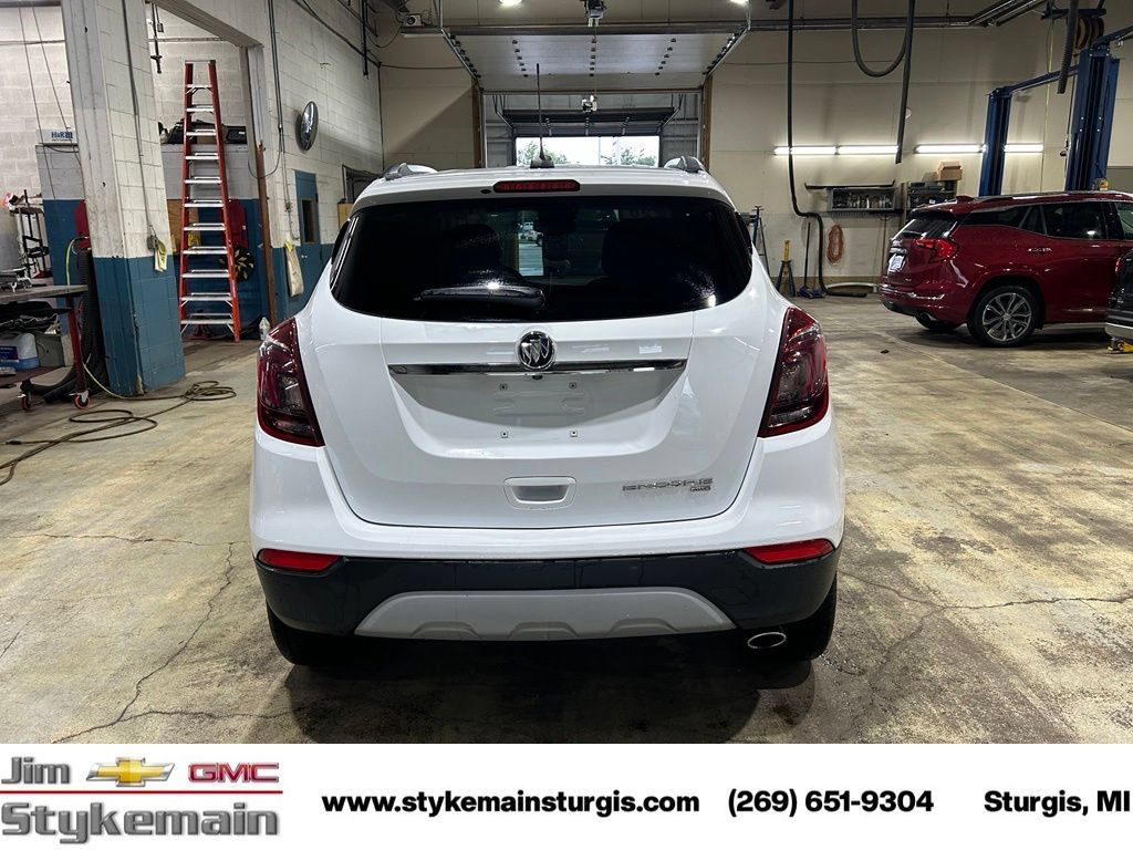 Used 2020 Buick Encore Essence AWD/4WD image 8