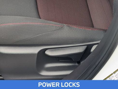 Used 2026 Toyota Corolla SE FWD image 15