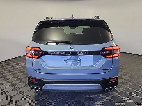 Certified 2023 Honda Pilot Touring image 5