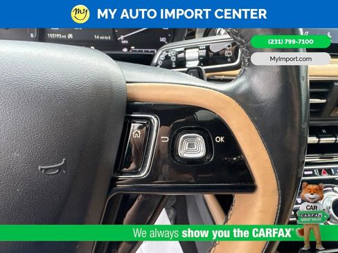 Used 2020 Lincoln Corsair Reserve AWD/4WD image 17