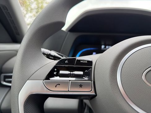 New 2026 Hyundai Elantra SE FWD image 29