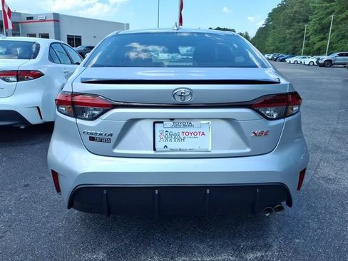 Used 2024 Toyota Corolla XSE FWD image 2