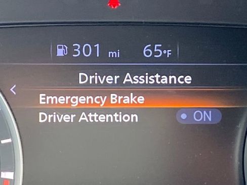 Certified 2024 Nissan Frontier SV image 27