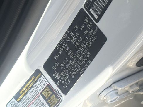 Used 2025 Kia K4 FWD image 31