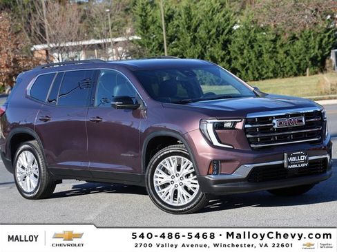 Used 2024 GMC Acadia Elevation image 1