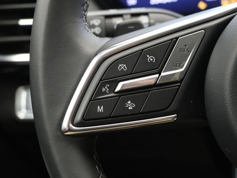 Used 2025 Buick Envision Preferred image 18