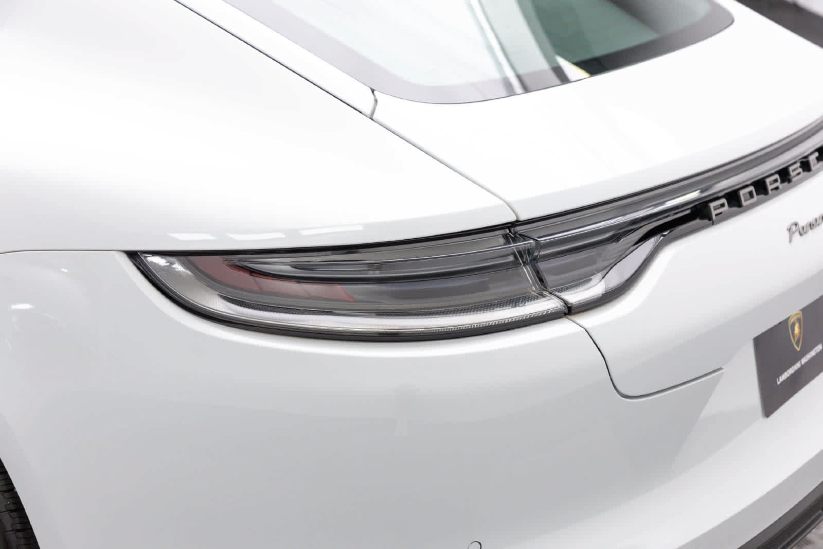Used 2023 Porsche Panamera 4 Platinum Edition w/ Assistance Package AWD/4WD image 66