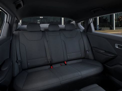 New 2026 Kia K4 LXS image 16