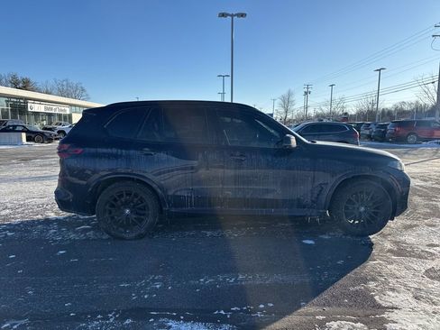 Used 2024 BMW X5 xDrive40i w/ M Sport Package image 24
