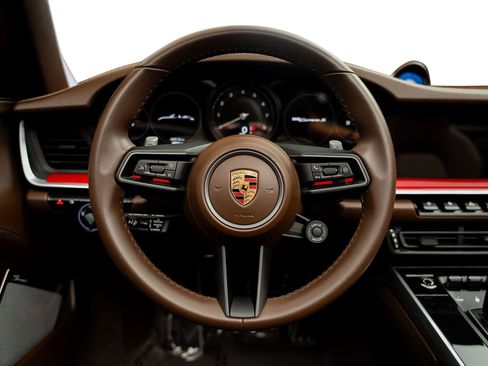 Used 2022 Porsche 911 Carrera S w/ Premium Package RWD image 31