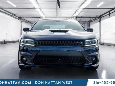 Used 2015 Dodge Charger R/T Scat Pack w/ Technology Group image 38