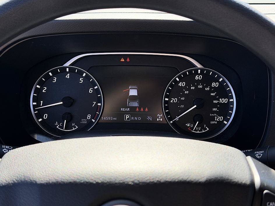 Used 2025 Nissan Frontier SV AWD/4WD image 4