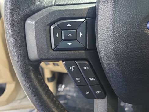 Used 2018 Ford F150 XLT w/ Equipment Group 302A Luxury RWD image 16